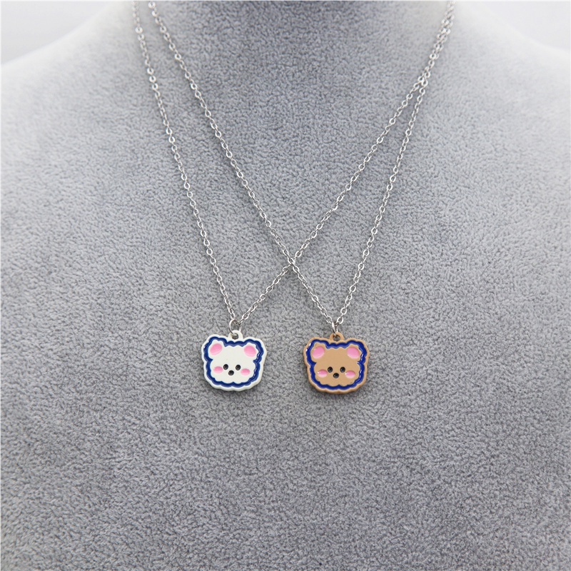Ladies Kalung Bear Spray-painted Pendant Perhiasan Siswa Kalung Anak Hadiah Ulang Tahun Aksesoris Fashion