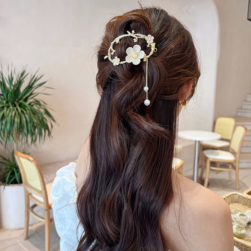 Elegan Fashion Wanita Kembali Kepala Sendok Lilitan Rambut Jepit Rambut Vintage Bunga Mutiara Rumbai Liontin Jepit Rambut Ponytail Holder Aksesoris Rambut Gaya Cina Berlian Imitasi Logam Twist Klip