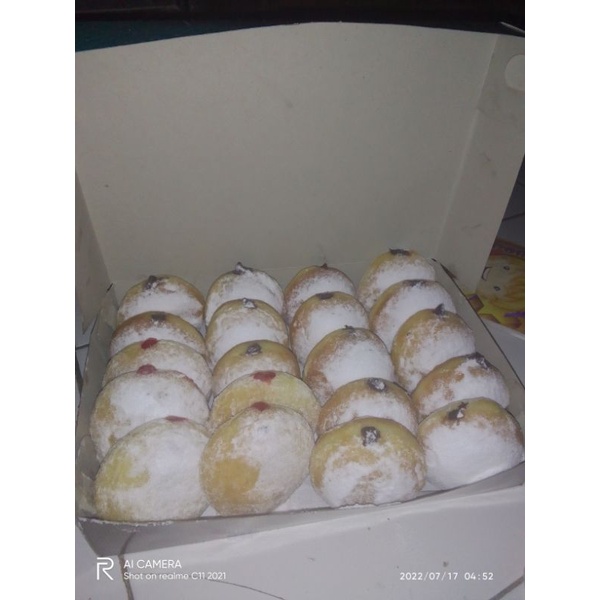 

Donat bomboloni frozen-murah-enak-lembut-home made-aneka rasa-roti kekinian