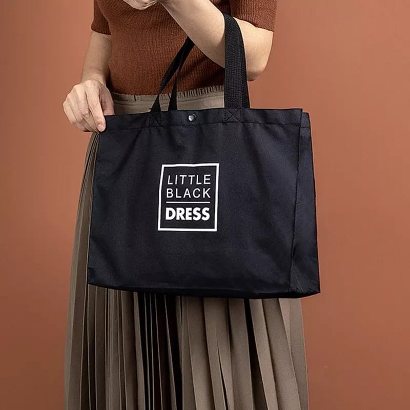 Totebag Little Black ukuran besar