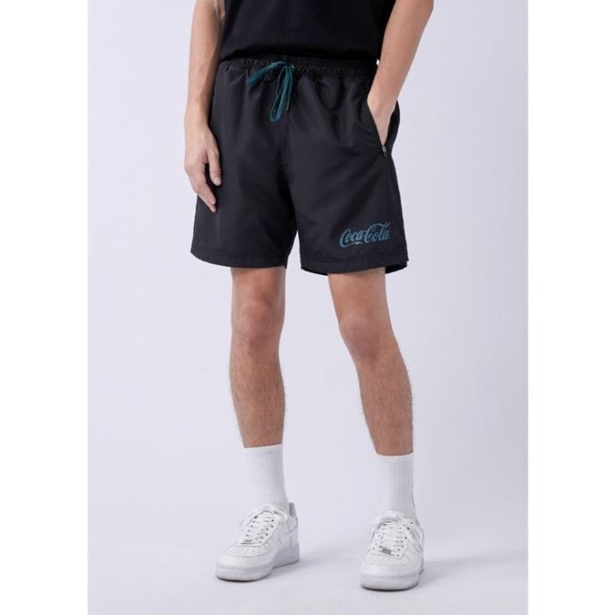 CELCIUS x Coca-cola Celana Pendek L03000183C Hitam