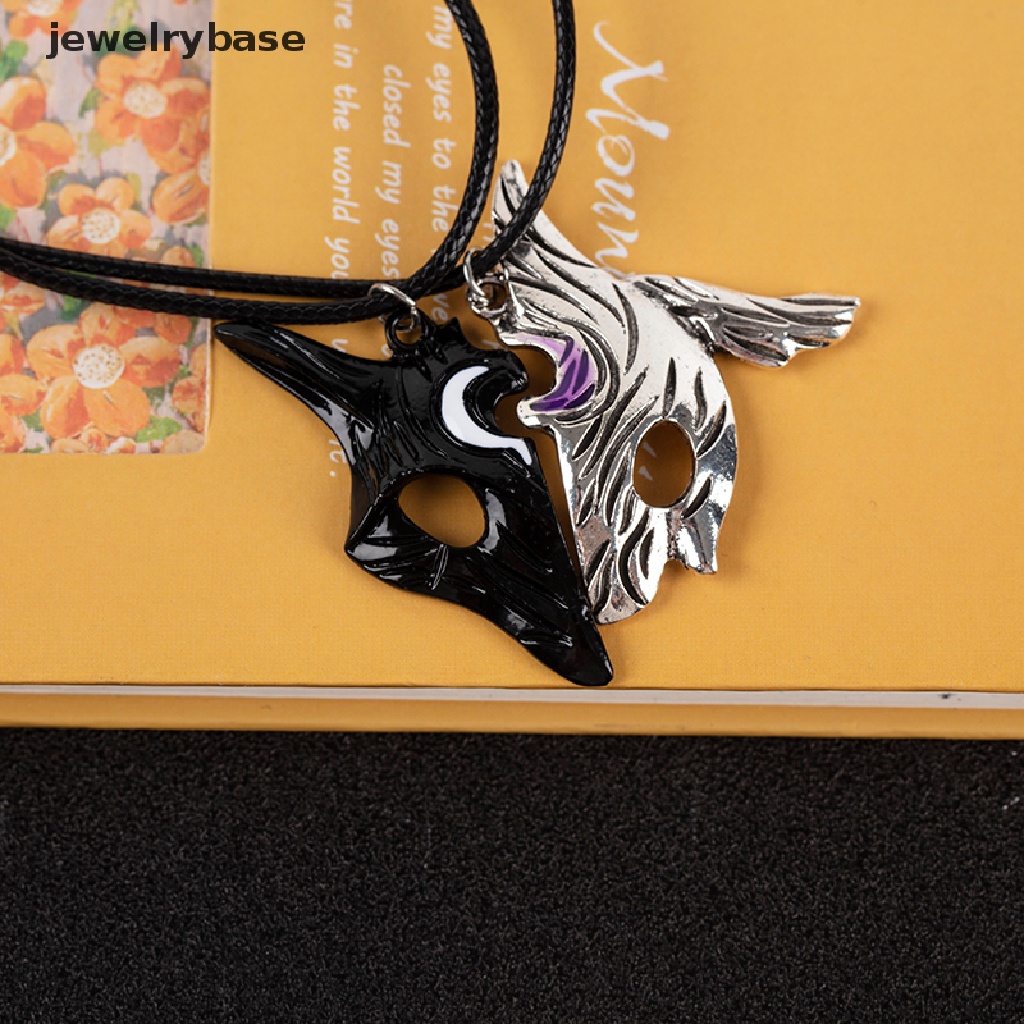 [jewelrybase] 1pasang League Of Legends Gaya Domba Dan Serigala Liontin Kalung Misterius Splicing Liontin Perhiasan Asimetris Domba Serigala Liontin Pribadi Hewan Topeng Dua Warna Nec