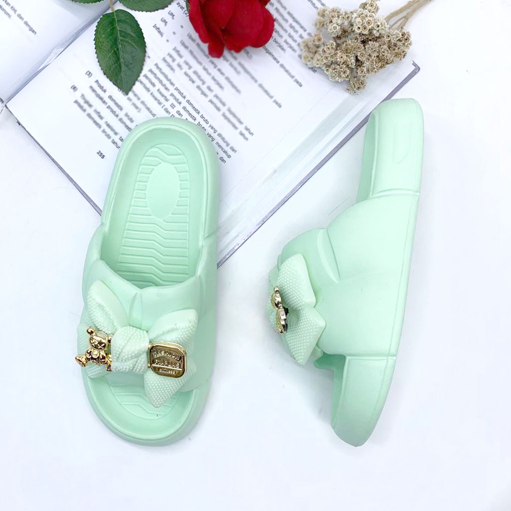 Sandal Wanita Dewasa Sandal Selop Jelly Karet Empuk Elastis Korean Style Terbaru