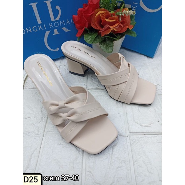 highheels hak 5 yongki komaladi D25