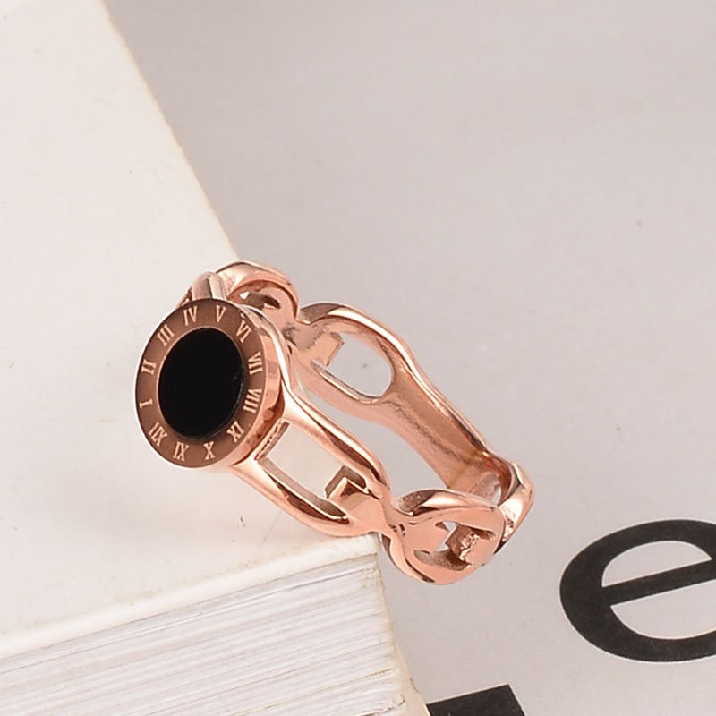 Cincin Bahan Titanium Steel Bentuk Bulat Warna Hitam | Cincin Pasangan Bahan Stainless Steel Warna Rose Gold | Kalung Rantai Dengan Liontin Hati Untuk Wanita