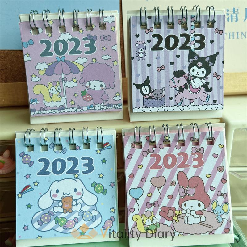 

【COD❤️】Kalender Meja Mini 2023 Lucu Vertikal Anjing Kuromi Cinnamoroll Kalender Kecil-VDY