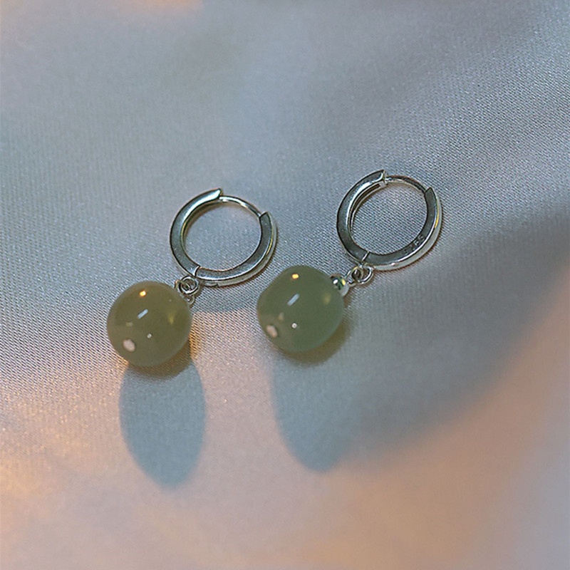 Klip Telinga Sederhana Imitasi Hetian Jade Earrings Stud Earrings Wanita Giok Eardrops Ear Rings Hadiah