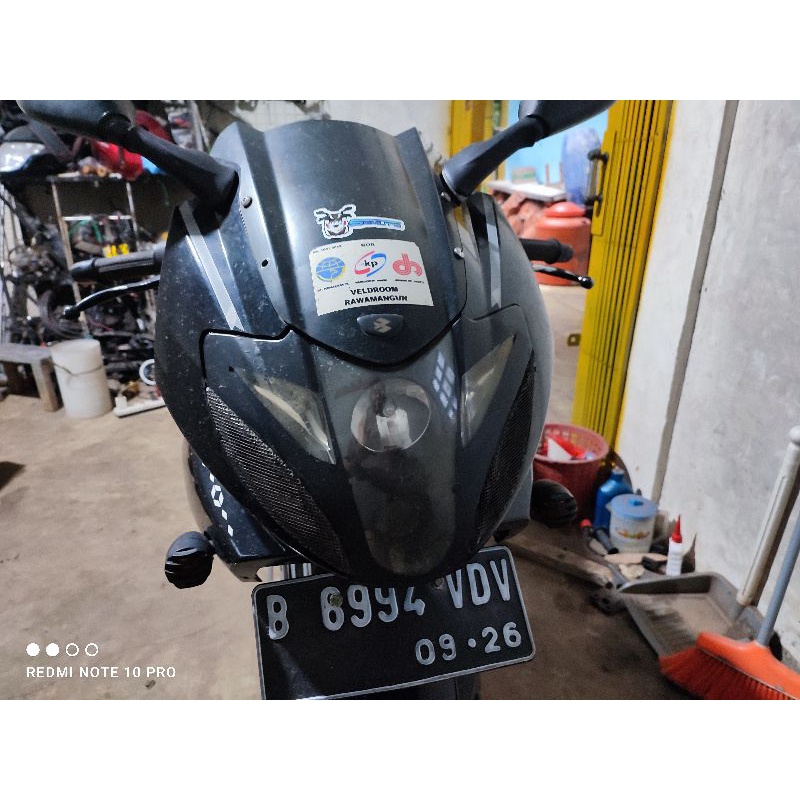 fairing lampu pulsar  set cover dudukan rangka 220 cc