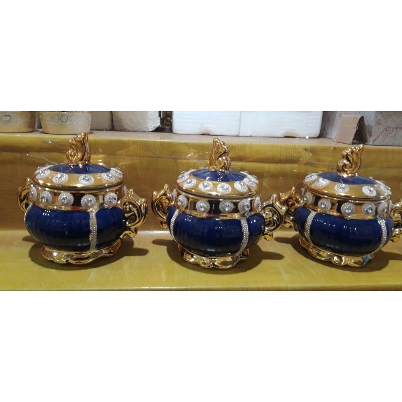 pajangan keramik import / toples keramik set / keramik hias mewah / keramik biru / pajangan lemari h