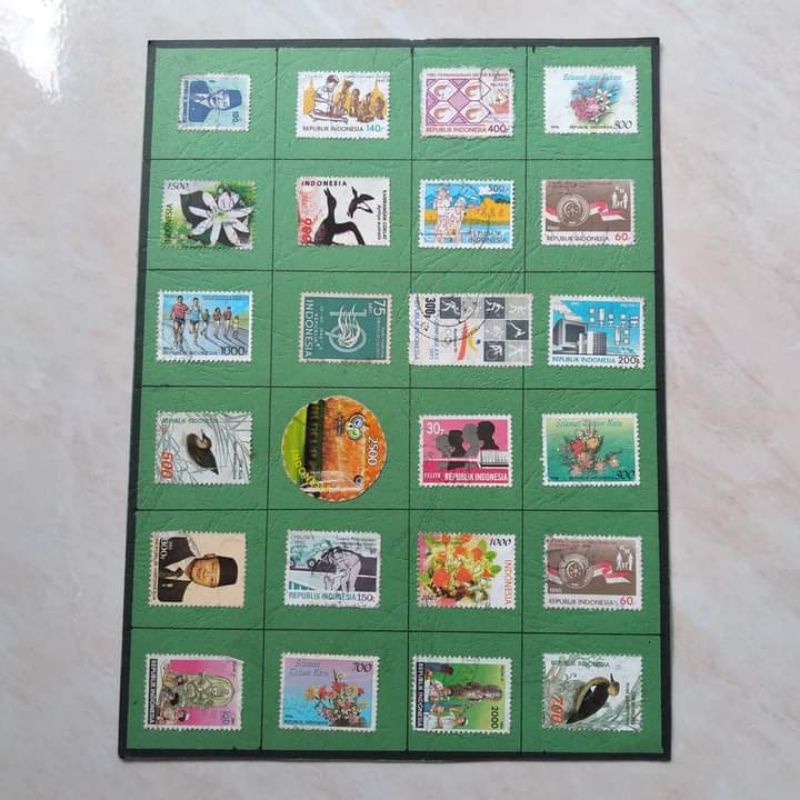 

Koleksi Prangko Indonesia Jadul Campur Set 24 Pcs - A13