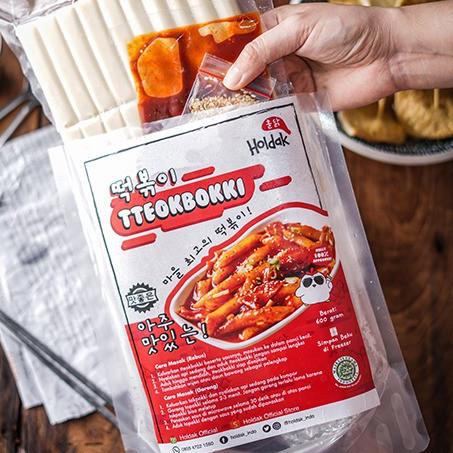 

♬ Holdak Tteokbokki 600 gr + 1 pcs ICE GEL w/saus & wijen ◘