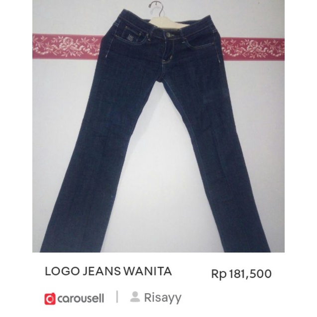 Preloved Logo Jeans Wanita