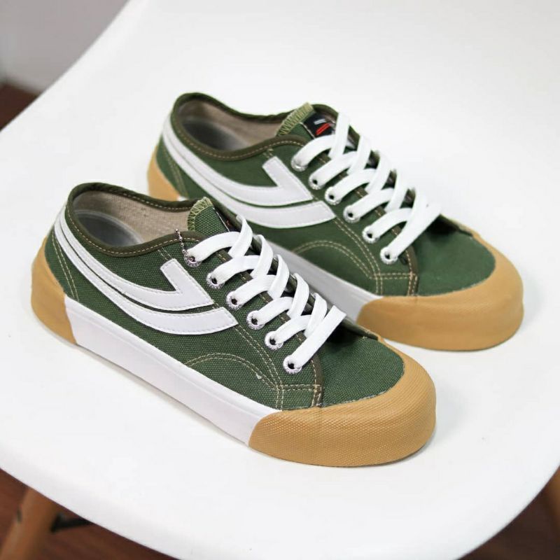 Sepatu Johnson Galaxy Pro Low Green