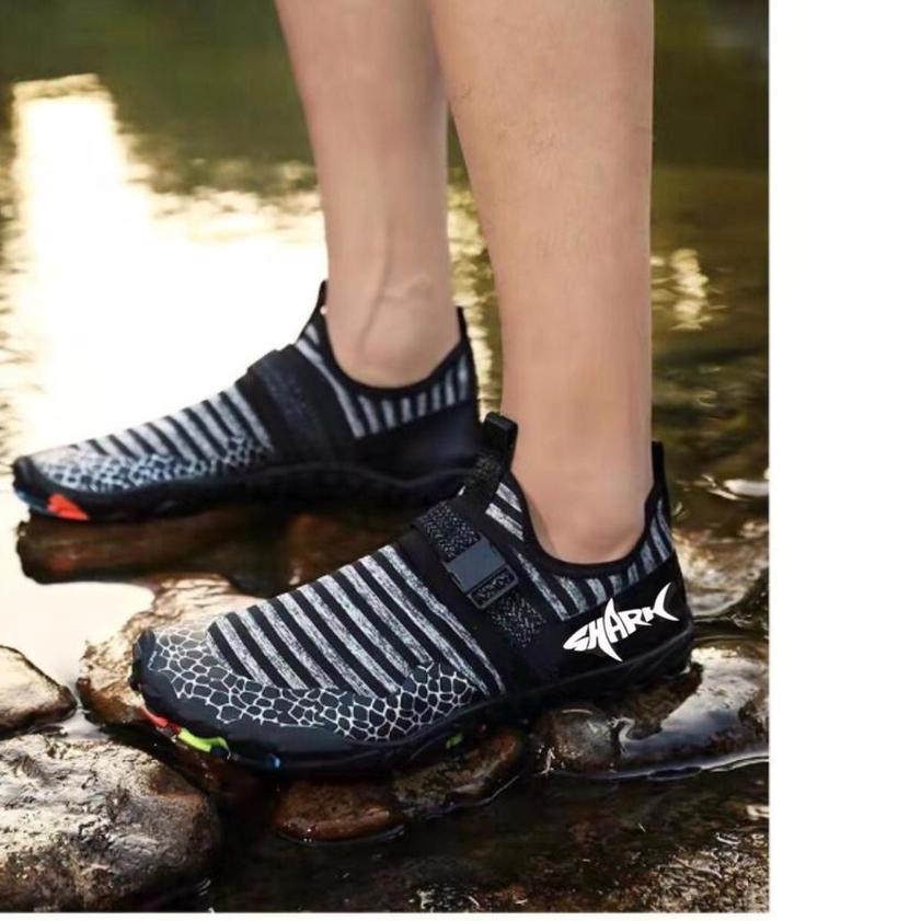 ☝ Sepatu Mancing / Sepatu Pantai Pria Slip On Anti Karang ✤