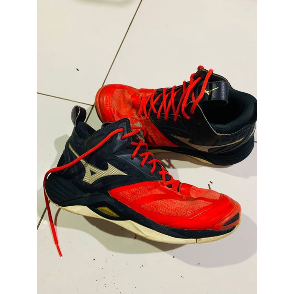 mizuno momentum new second