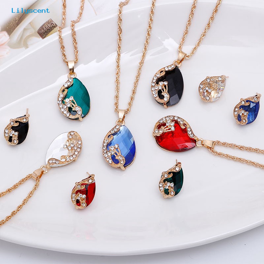 [LS] 1set Kalung Anting Cincin Elegan Geometris Berlian Imitasi Mengkilap Hias Semua Pertandingan Dekorasi Hadiah Wanita Merak Kristal Imitasi Liontin Kalung Telinga Giwang Cincin Perhiasan Untuk Perjamuan