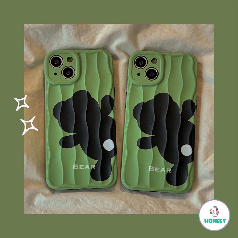 IPHONE Casing Ponsel Bergelombang Hijau Beruang Hitam Sederhana Kompatibel Untuk Iphone14 Pro Max13 12 11 Matte Shockproof Lembut IMD Back Cover