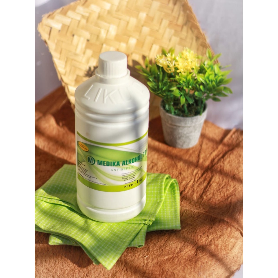 ALKOHOL 70% 1 LITER - MEDIKA
