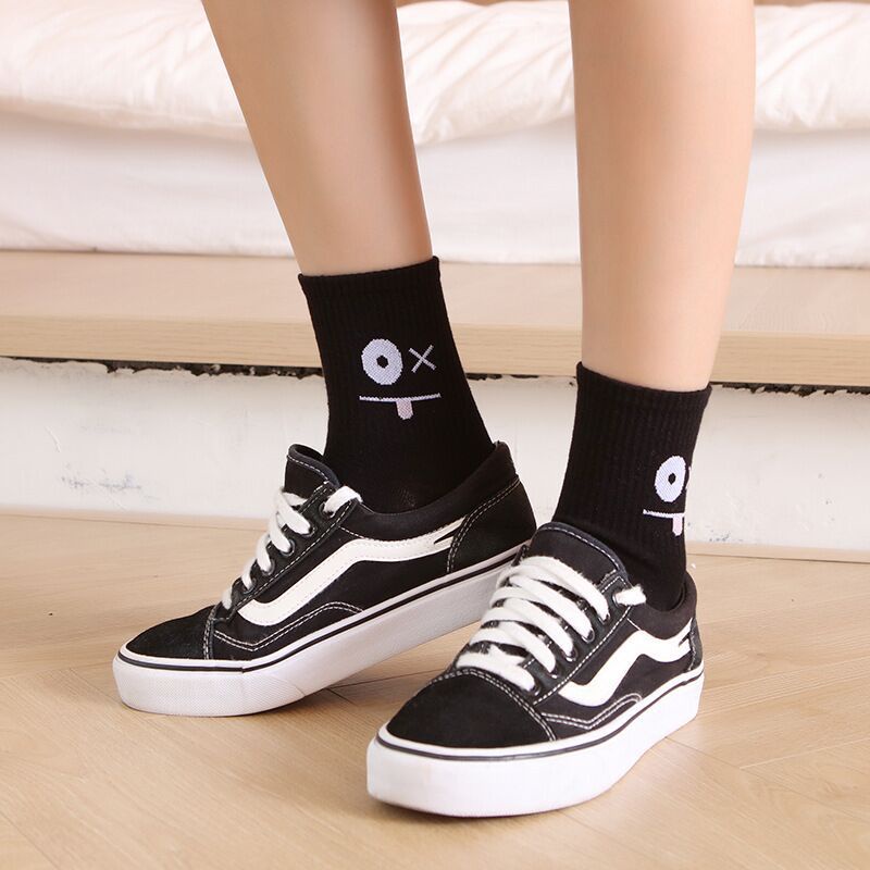 ⭐️𝐈𝐇𝐒 𝟏𝟎𝟎𝟏 𝐋𝐚𝐦𝐩𝐮𝐧𝐠⭐️Kaos Kaki Pria Wanita Motif Mata Kaos Kaki Sekolah Kantor Travelling Sport Panjang Japanese Style