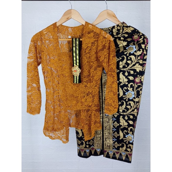 Setelan Kebaya Kebaya Modern Kebaya Brukat Bali Atasan Kebaya Brukat Kebaya Bali Kutu Baru Murah