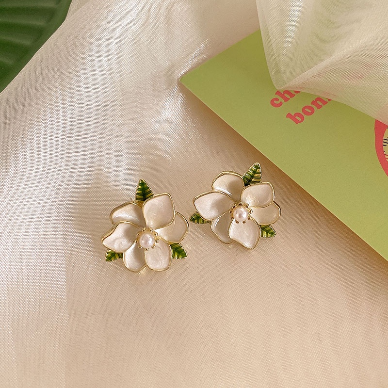 Anting Pejantan Mutiara Hijau Gaya Korea Fashion Bunga Wanita Stud Earrings Aksesoris Fashion
