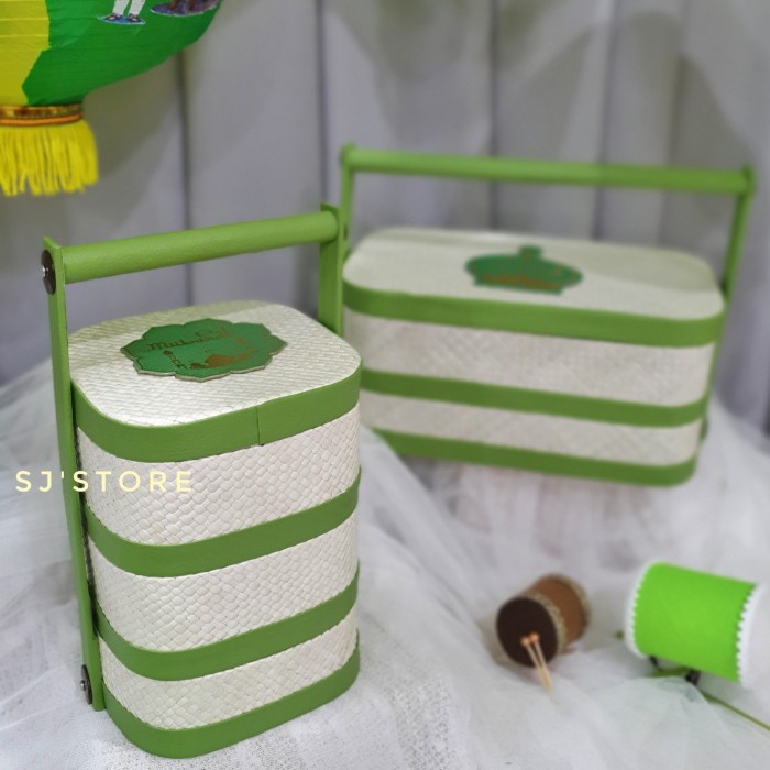 

Aksesoris box kotak kue hampers lebaran idul fitri cantik unik