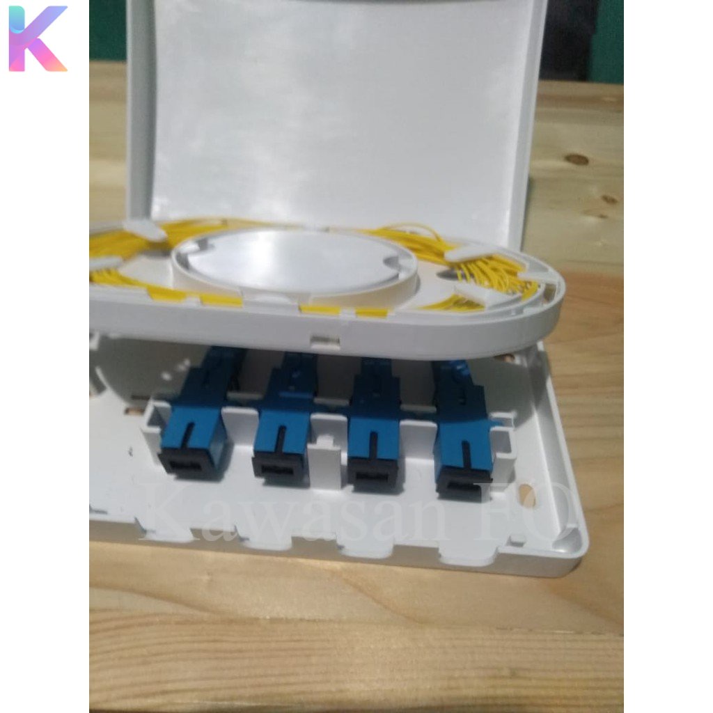 Roset 4 core/odp 4core lengkap adapter dan pigtail FTTH fiber optik