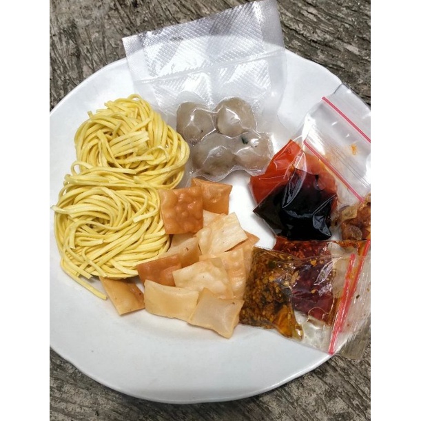 

MIE JEBEWW KOMBINASI PASTA GARUT TERMURAH