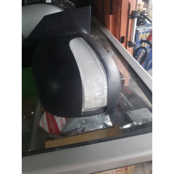 SPION DAIHATSU SIRION lama