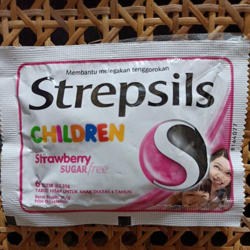 

Strepsils Children 6 Butir @2,35g/Strepsil Anak