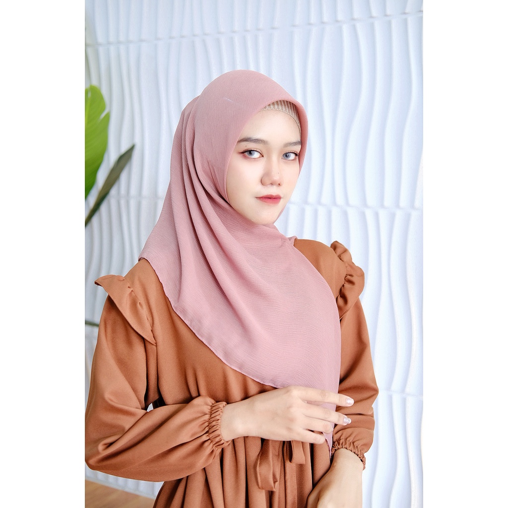 Hijab Segi Empat Hijab Cornskin Jahit Tepi Jilbab Cornskin Segi Empat Jilbab Cornskin Original