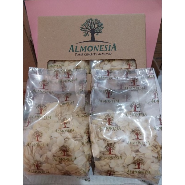 

Almond Sliced/kacang almond 250gr