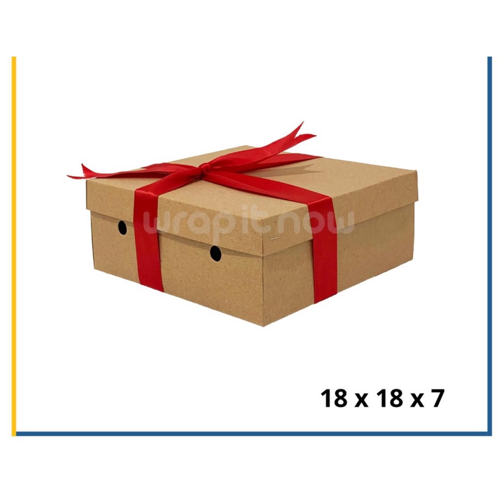 

CATERING BOX KRAFT 18X18X7 CM 10pcs TUTUP PISAH NON LAMINASI 310 GSM