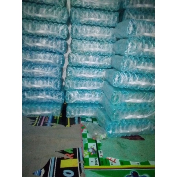 

cone es krim 3.5 cm isi 5 ball 4000pcs