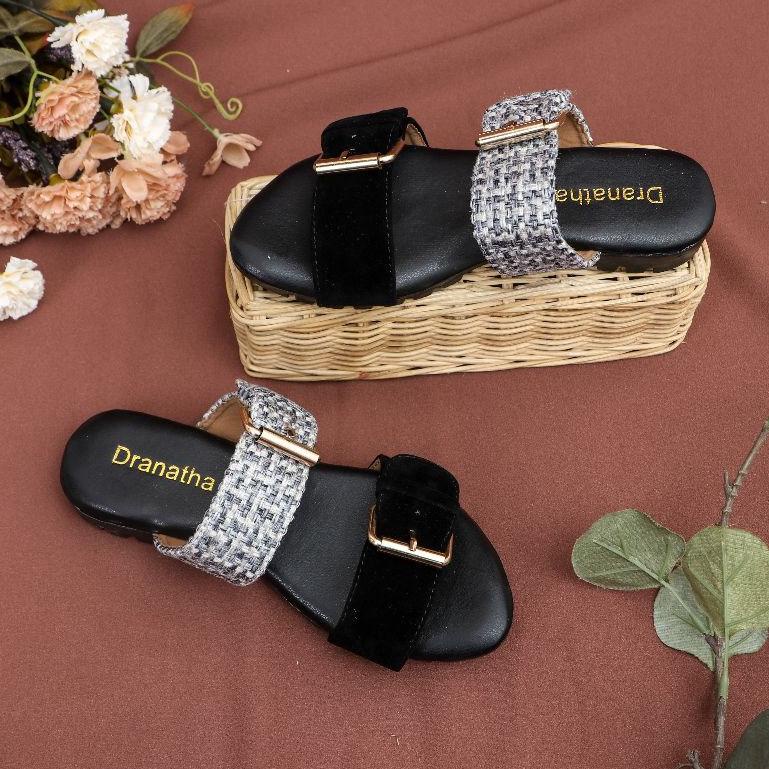 Chekout MERRIE  DRANATHA SANDAL WANITA