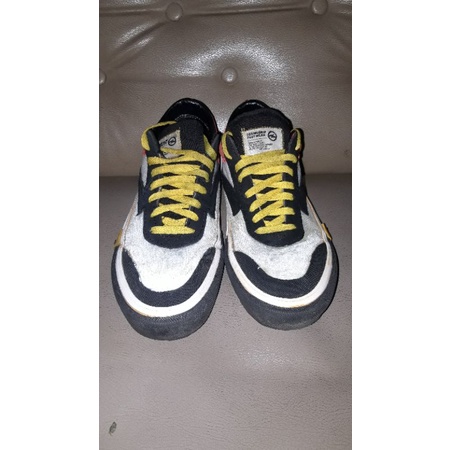 Jual Murah Sepatu LOSING GRIP NEW NORMAL