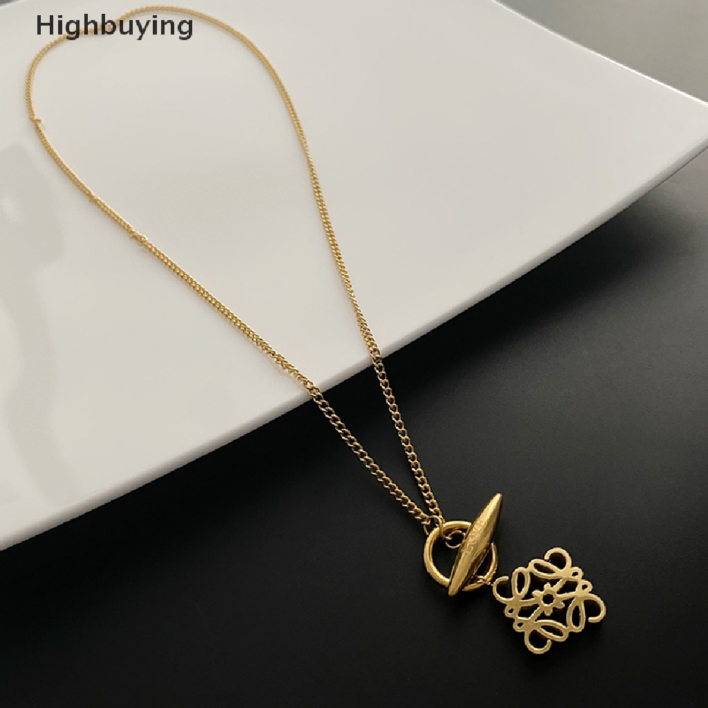 Hbid Kalung Titanium Steel Untuk Wanita Desain Pola Logam Liontin Rantai Sweater Rantai Choker Perhiasan Rantai Klavikula Emas Sweater Rantai Liontin Glory