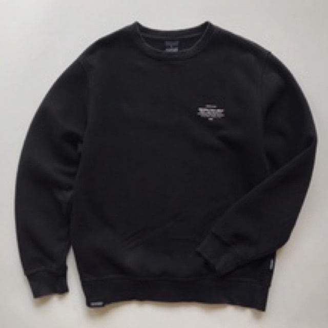 Crewneck Groove Rhyme