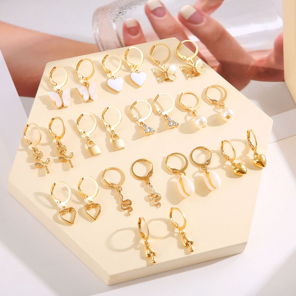 24pcs/set Trendi Lucu Hati Kupu-Kupu Ular Jamur Anting Untuk Wanita Kepribadian Kunci Bersinar Anting Perhiasan