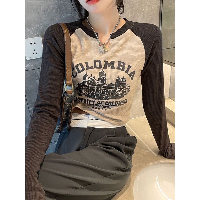 Red Lengan Panjang T-shirt Wanita Diri Budidaya dan Pelangsing Musim Gugur Baru Bagian Dalam Bottoming Kemeja Desain Rasa Niche Pusar hot Girl Top Trend