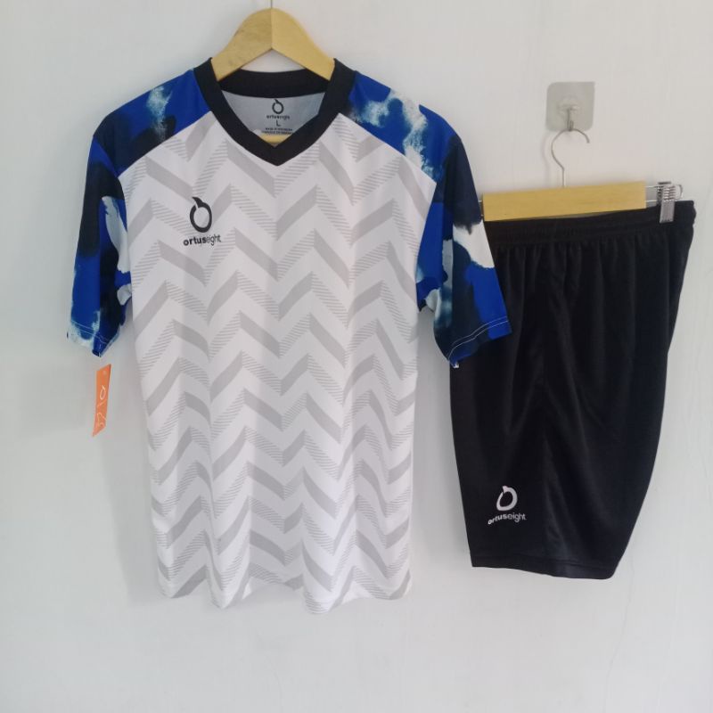 Set Setelan Stelan Kostum Baju Kaos Celana Olahraga Futsal Bola Sepakbola Volly Pria Wanita Cewe Cewek Cowo Cowok Dewasa Seragam Olahraga Futsal Full Printing Jersey Custom Design
