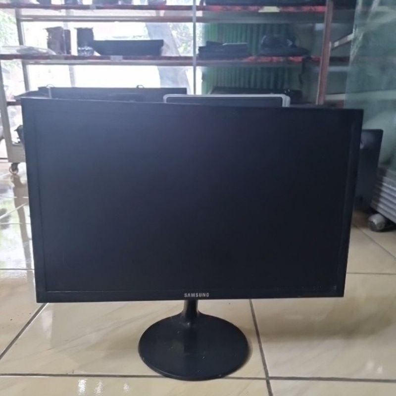 Lcd, Monitor Led Komputer PC Desktop / Cctv 19inc wide Mulus second bergaransi