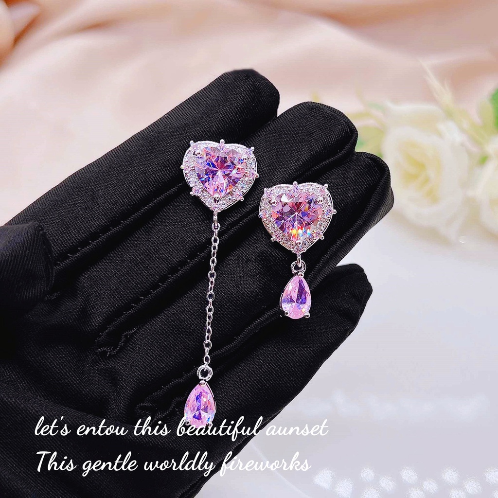 Goldkingdom Fashion Perhiasan Aksesoris Ready Stock Cahaya Mewah Manis Angin Dingin Pink Kuning Berlian Hati Asimetris Perempuan Anting Liontin