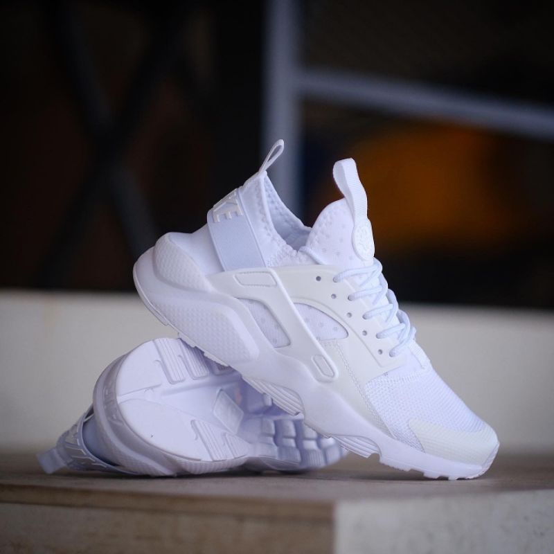 Nike huarache full white