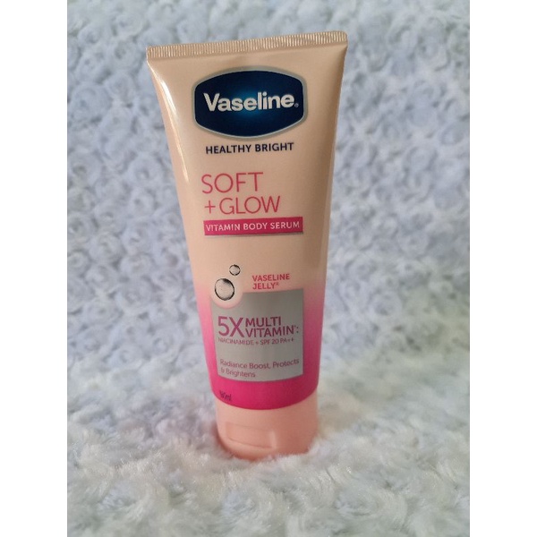VASELINE SOFT GLOW