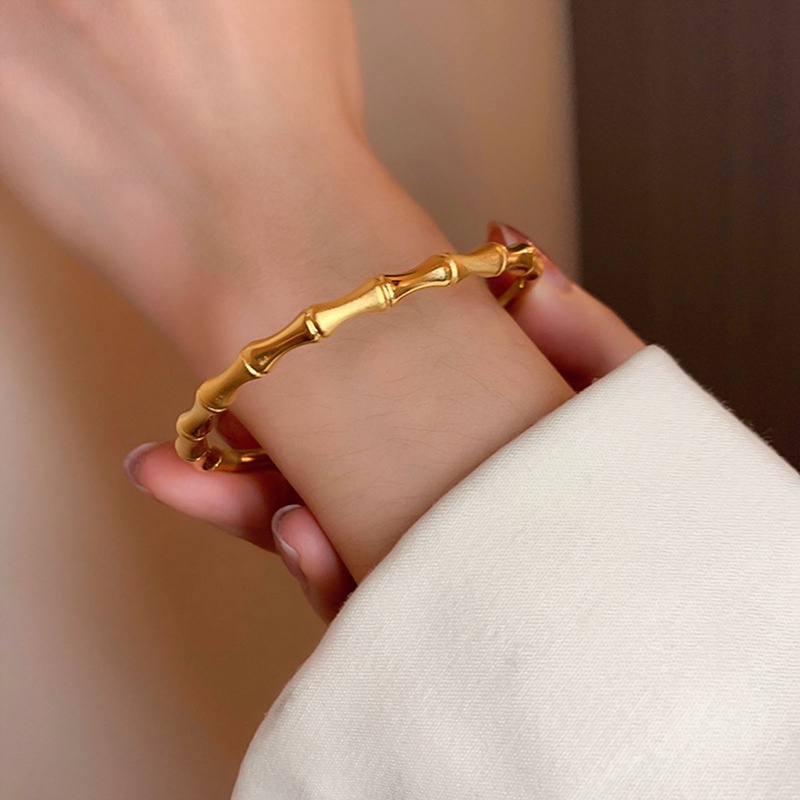 Elegan Berlapis Emas 18K Gelang Cuff Bangle Wanita Hadiah Perhiasan Pesta Pernikahan