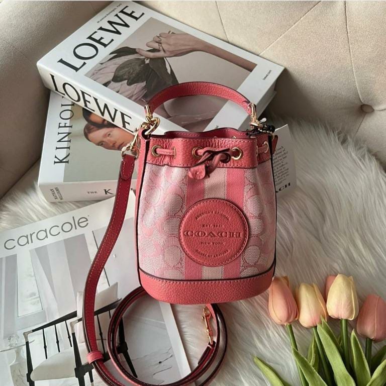 Tas Wanita Coach Mini Dempsey Bucket Bag In Signature Jacquard With Stripe And Coach Patch C8322