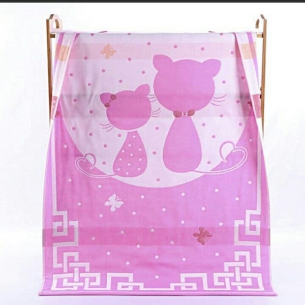 Dijual Selimut / Handuk Multifungsi Marie Cat Bahan Gauze Cotton - Merah Muda Berkualitas