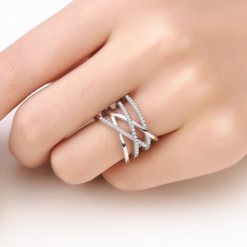 Cincin Ekor Multi Lingkaran Aksen Berlian | Cincin Salib Multi Lingkaran Bahan Titanium Steel | Kotak Penyimpanan Bahan Stainless Steel | Kotak Hadiah Untuk Hadiah