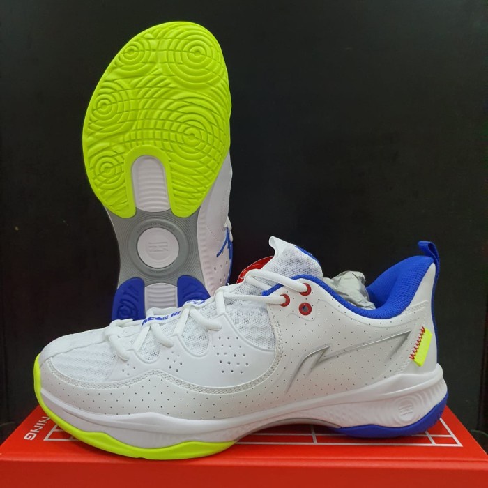 {MentariStore} Sepatu Badminton Lining Halberd III Lite AYTR021 Hallberd Lite White - 8 Diskon